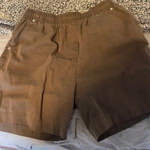 Brown shorts